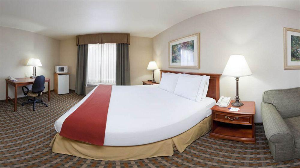 Holiday Inn Express Hotel & Suites Columbus Southeast Groveport By Ihg מראה חיצוני תמונה