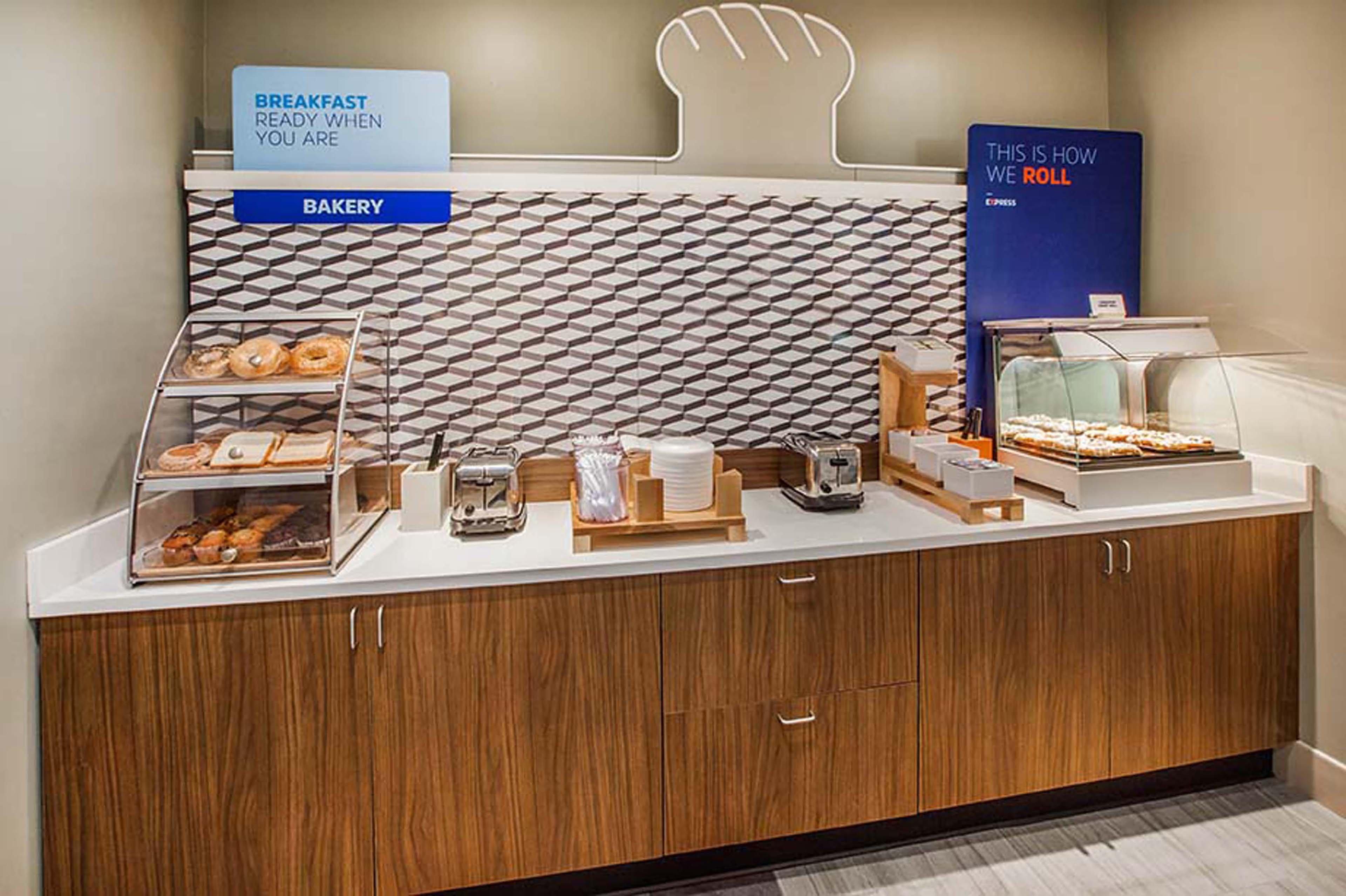 Holiday Inn Express Hotel & Suites Columbus Southeast Groveport By Ihg מראה חיצוני תמונה