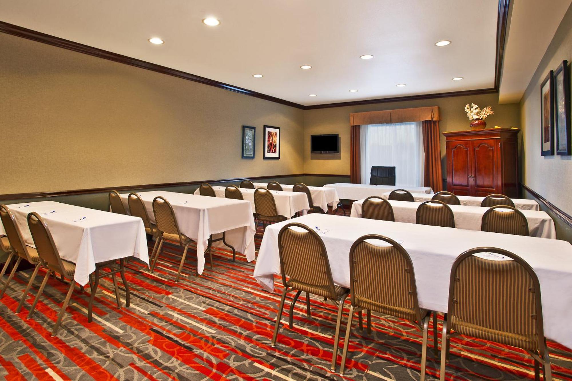 Holiday Inn Express Hotel & Suites Columbus Southeast Groveport By Ihg מראה חיצוני תמונה