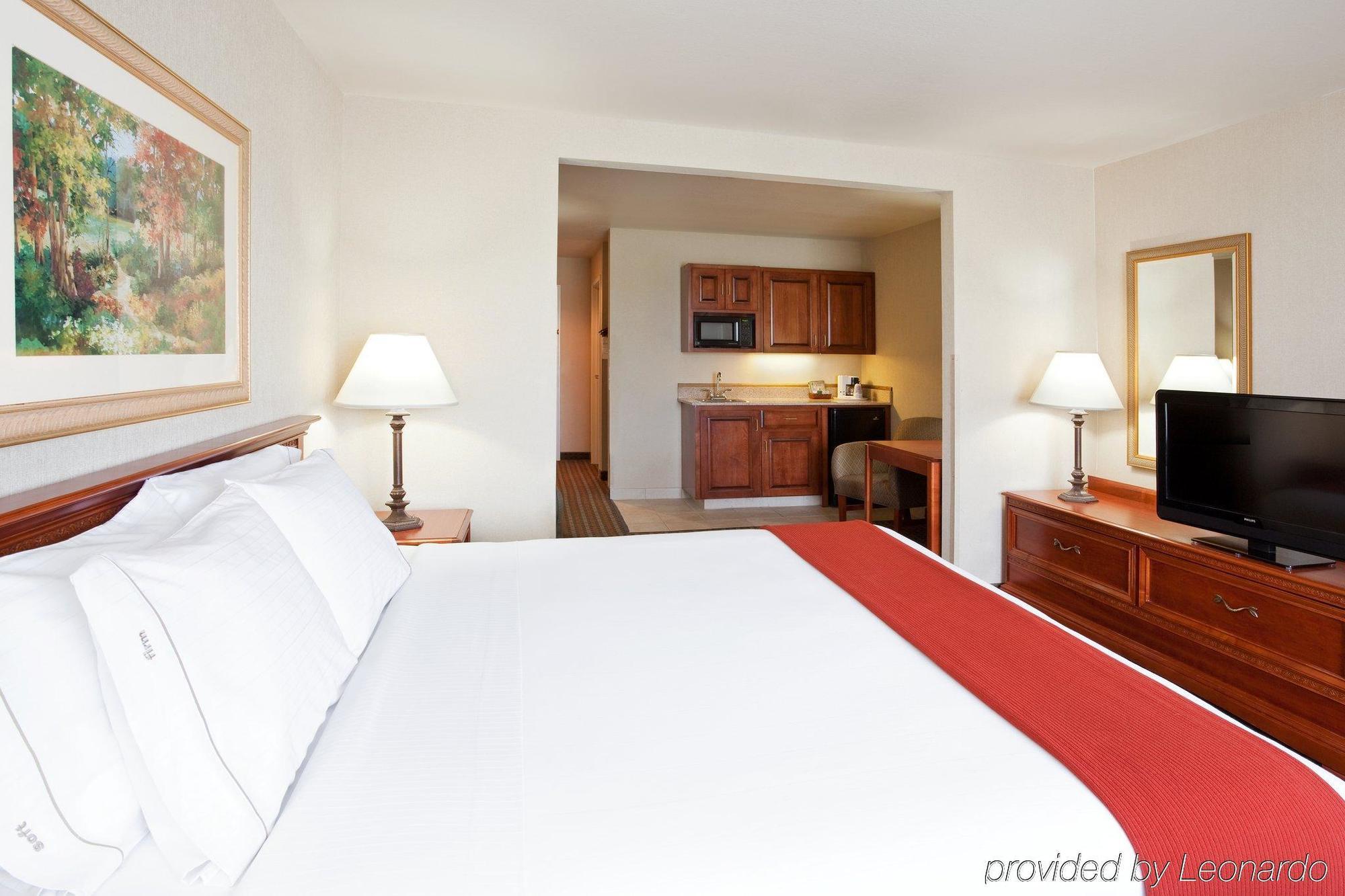 Holiday Inn Express Hotel & Suites Columbus Southeast Groveport By Ihg מראה חיצוני תמונה
