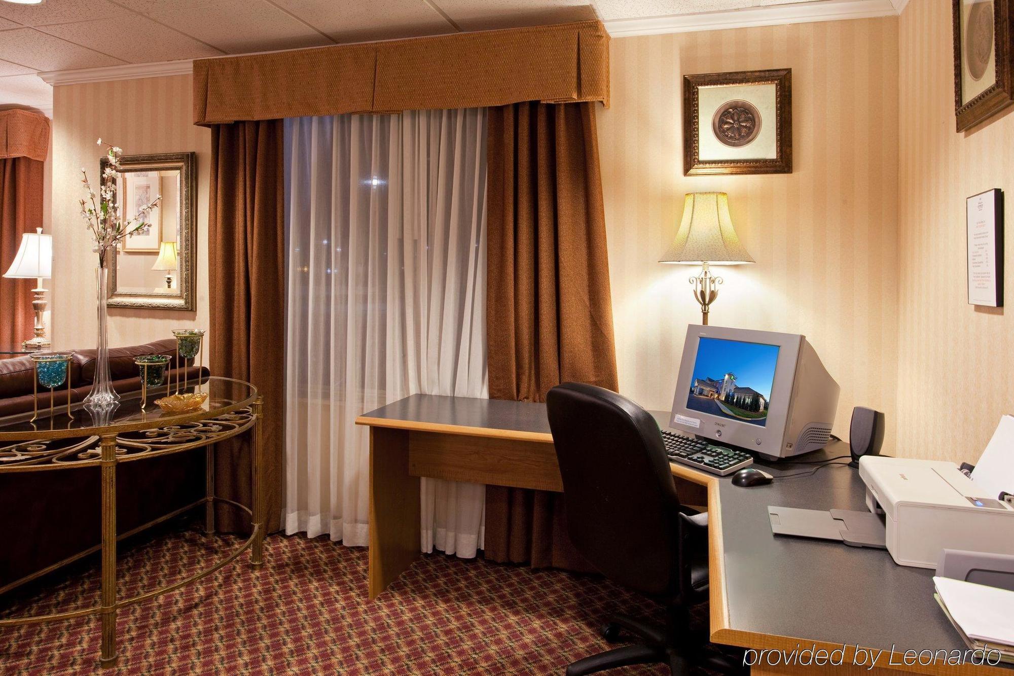 Holiday Inn Express Hotel & Suites Columbus Southeast Groveport By Ihg מראה חיצוני תמונה