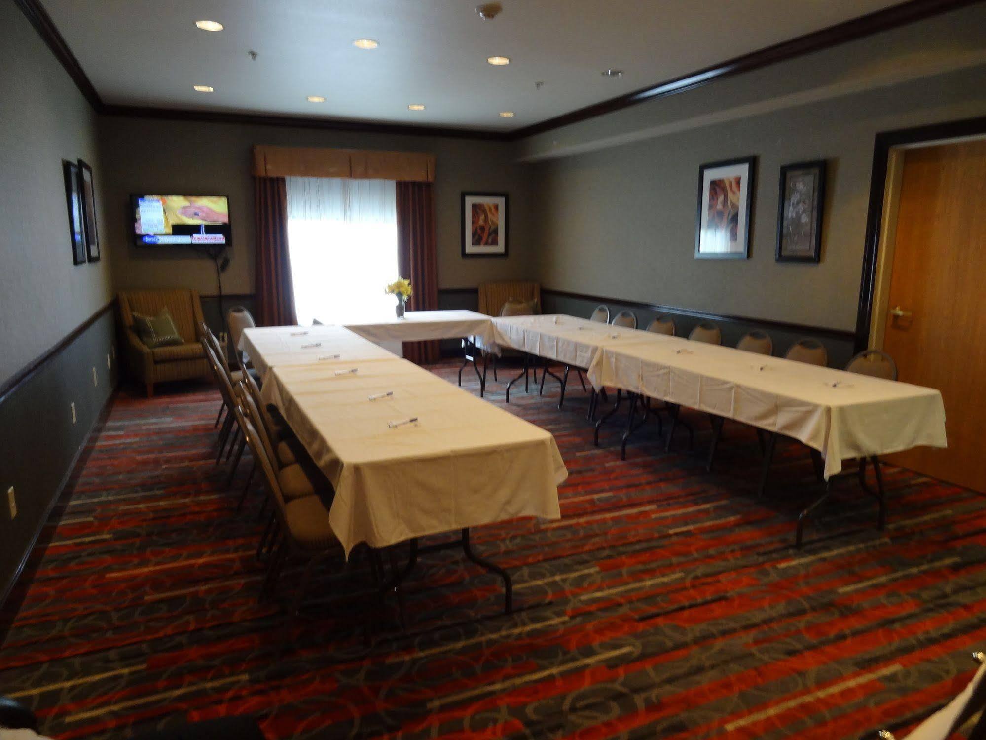 Holiday Inn Express Hotel & Suites Columbus Southeast Groveport By Ihg מראה חיצוני תמונה